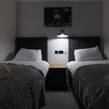 Fewston House Appartement Leeds  Buitenkant foto